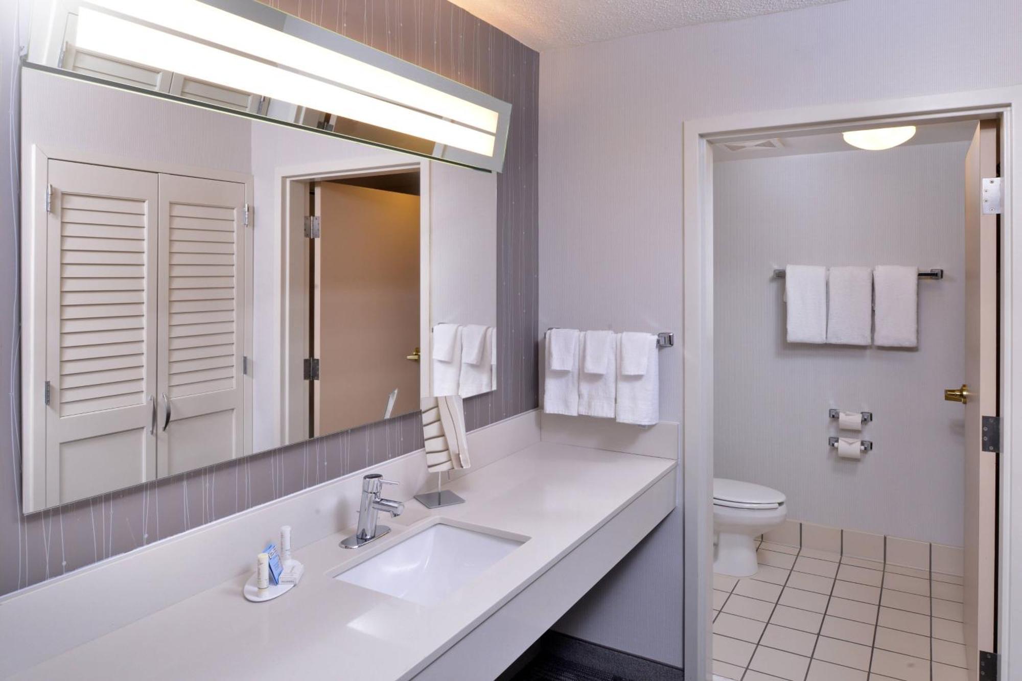 Hotel Courtyard By Marriott 3*