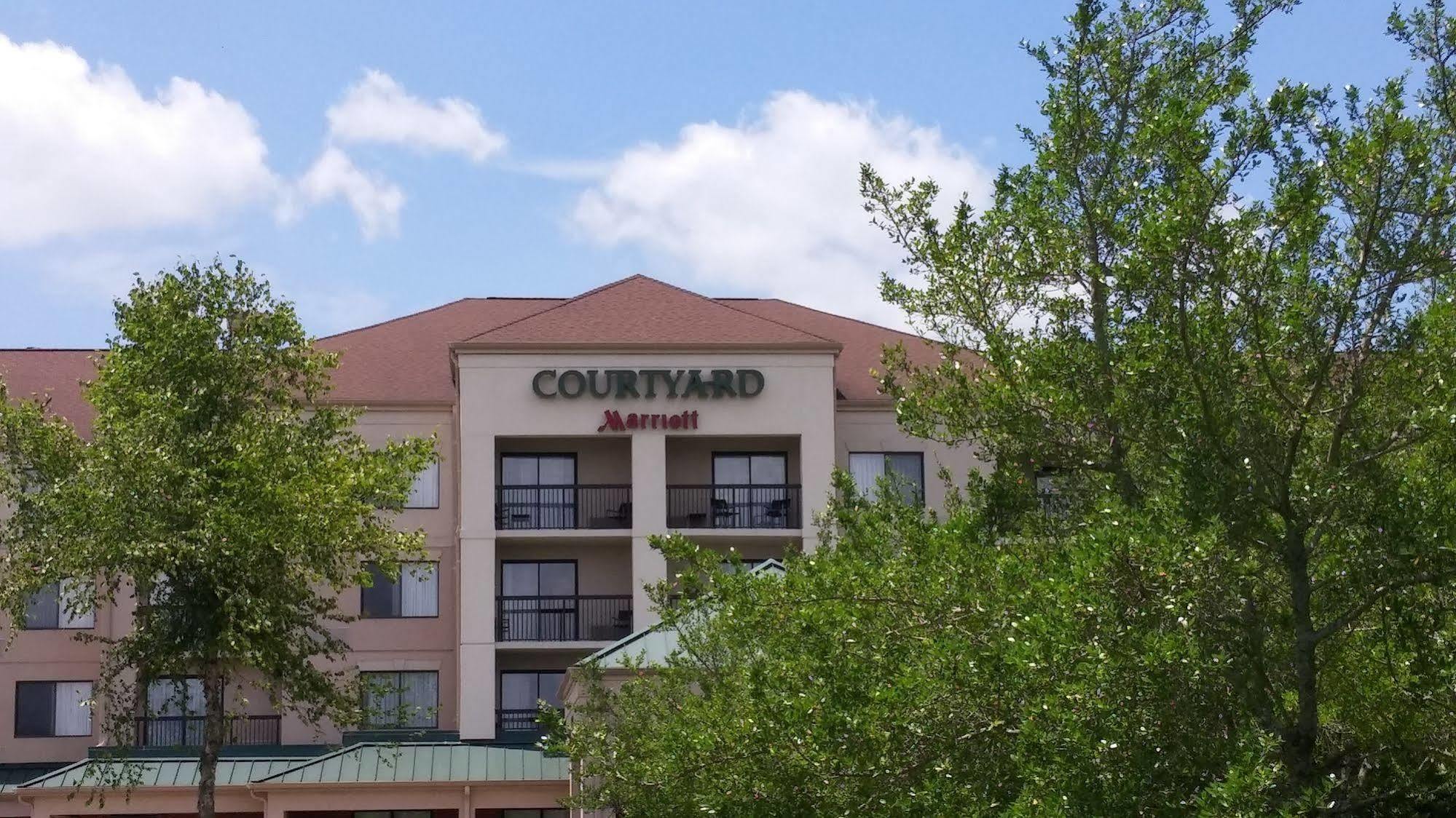 Courtyard By Marriott