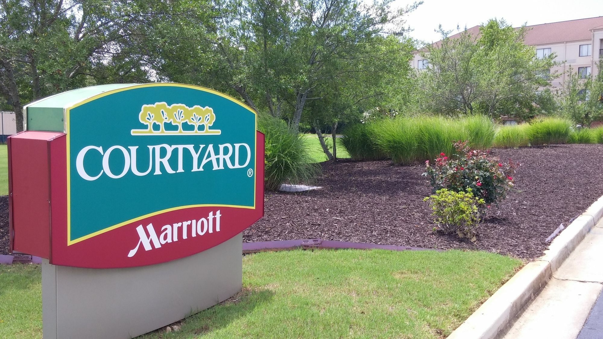 Courtyard By Marriott Decatur